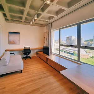 Atrium Studios By Xtay Em Palhoca , Palhoça Brasil